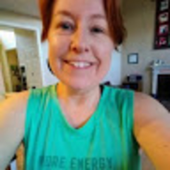 Meet your Posher, Shannon - Picture 1 of 1